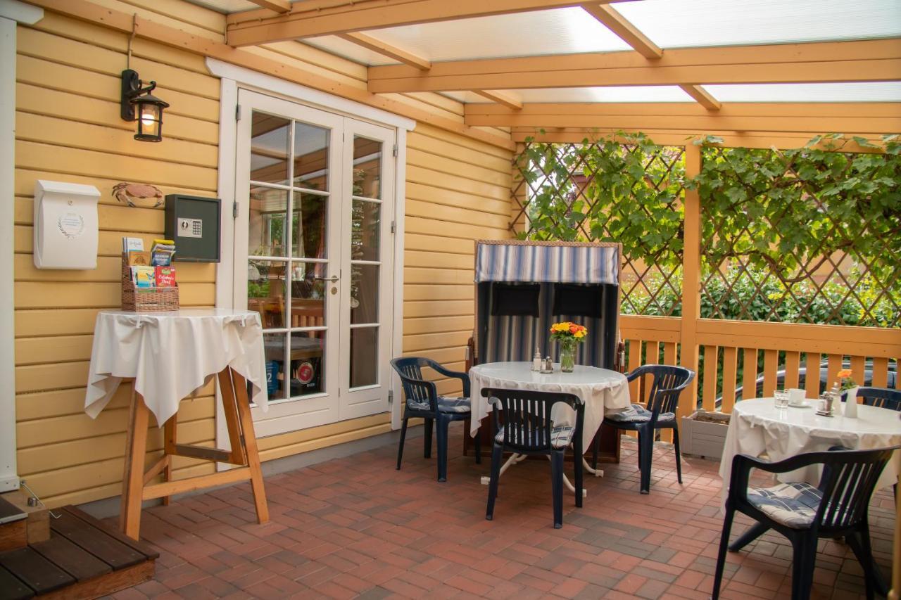 Haus Stoertebeker - Garni, Seebad Appartement *
